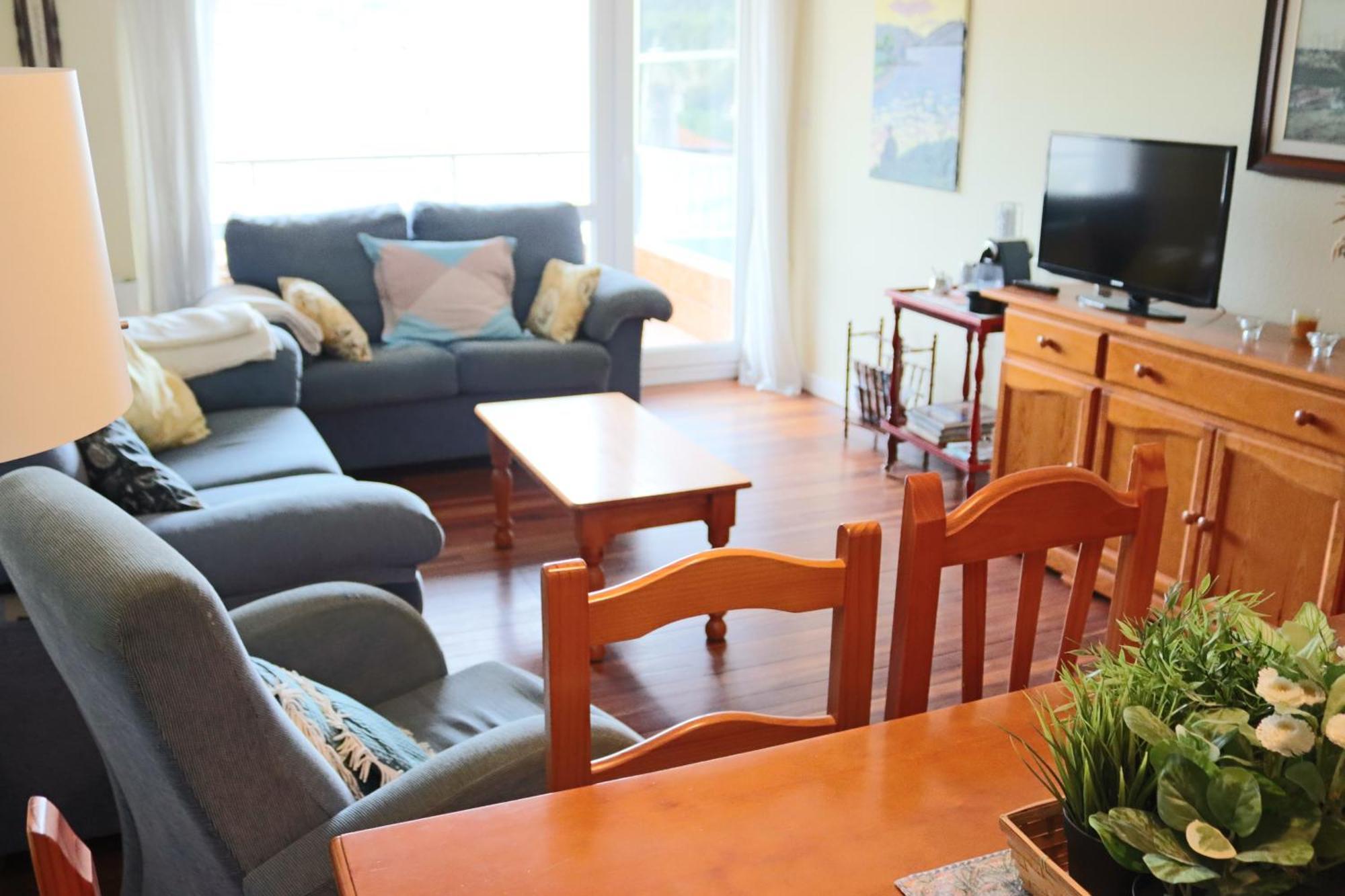 Apartamento Ларедо Екстериор снимка