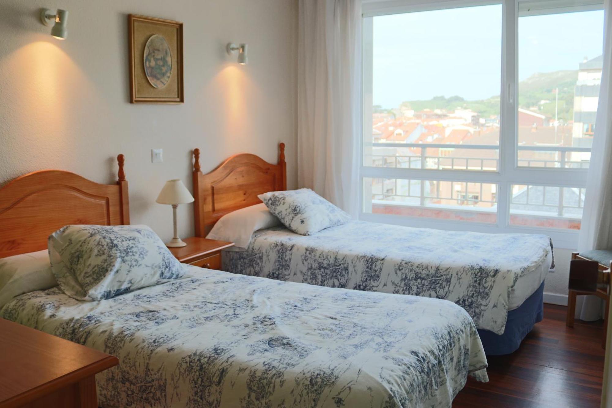 Apartamento Ларедо Екстериор снимка